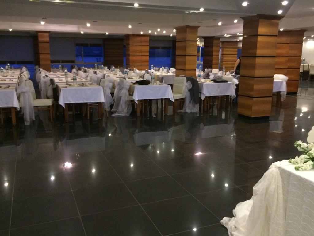 Han Hotel Antalya Bagian luar foto