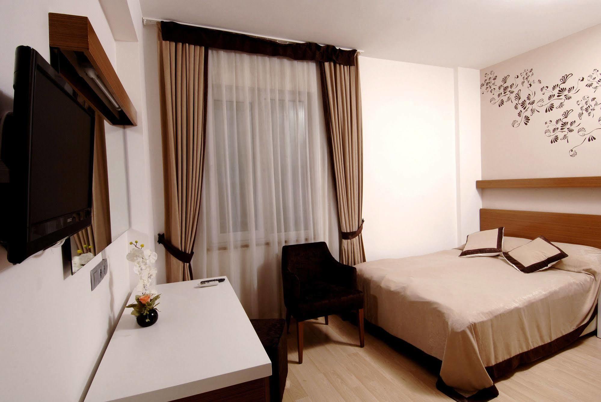 Han Hotel Antalya Bagian luar foto
